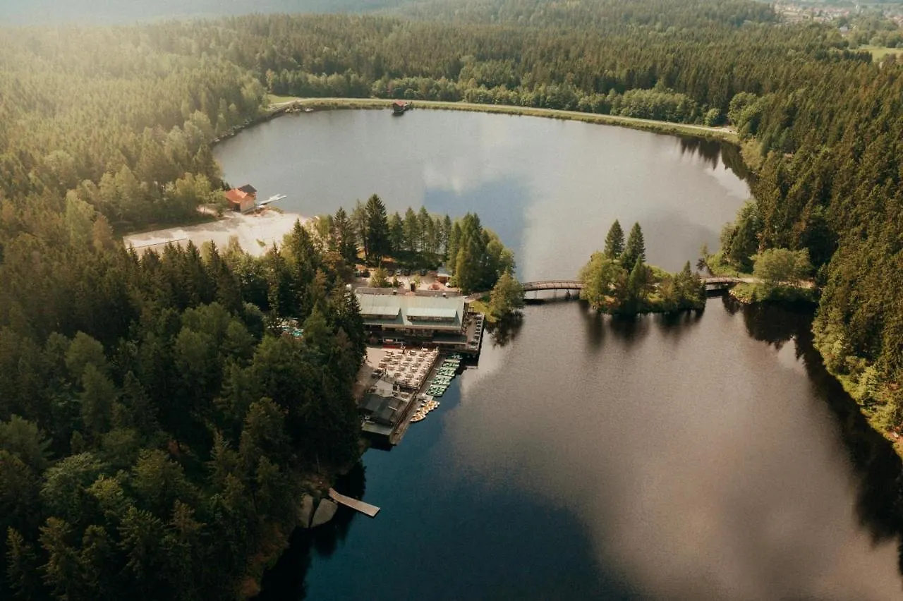 פיכטלברג Hotel Am Fichtelsee